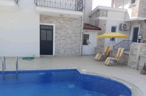 Photo 14 - Captivating 2-bed Penthouse Dalyan With Pool