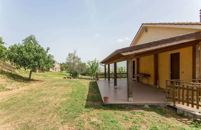 Belvilla by OYO Hillside Villa With Pool - Foto 25