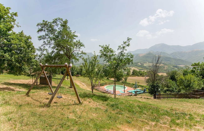 Belvilla by OYO Hillside Villa With Pool - Foto 21