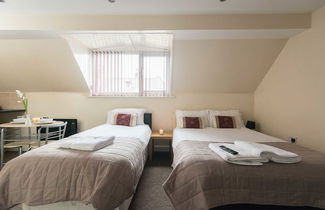 Photo 2 - Snooze Apartments Flat 56