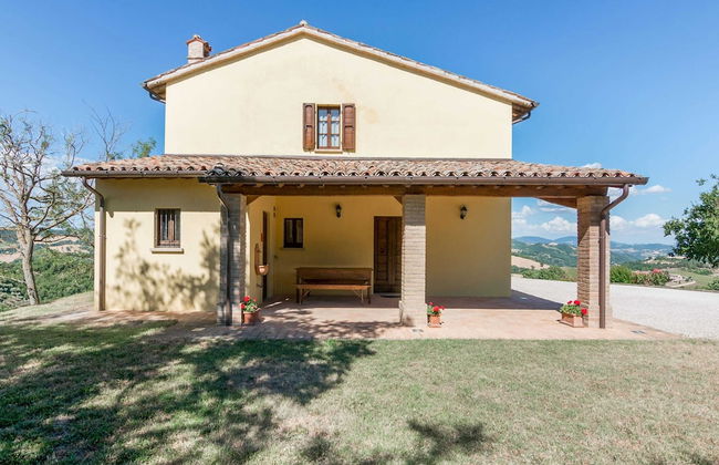Holiday Home in Urbania With Hill Views - Foto 35