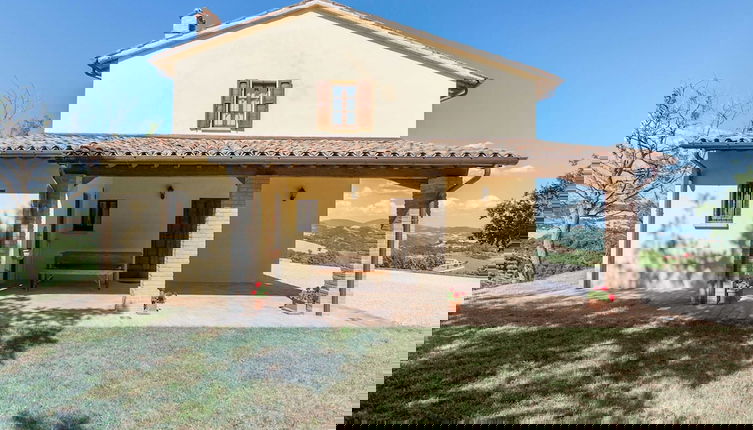 Foto 1 - Holiday Home in Urbania With Hill Views