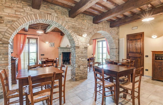 Holiday Home in Urbania With Hill Views - Foto 28