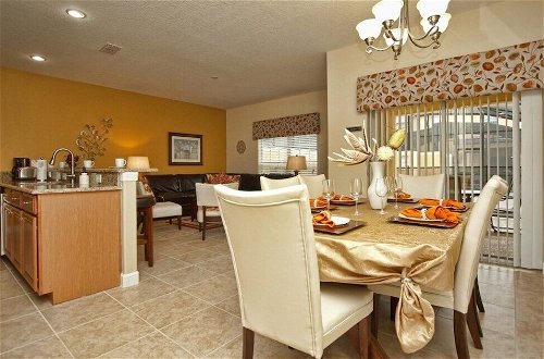 Photo 14 - Paradise Palms- 4 Bed Townhome W/splashpool-3202pp 4 Bedroom Townhouse by Redawning