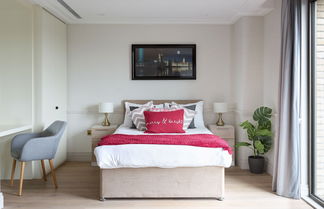 Photo 3 - Luxurious Hammersmith Apartment