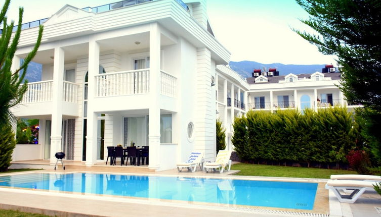 Photo 1 - Tala Villa 17