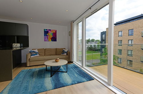 Photo 10 - Executive Apartment Near Chiswick and Kew Gardens