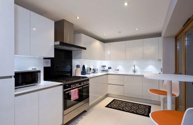 Destiny Scotland - Q-Residence - Foto 12