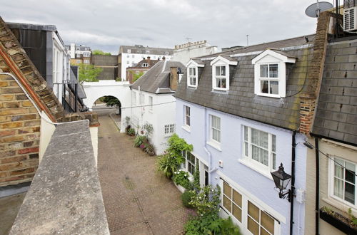 Photo 53 - Quiet Historic Mews- Hyde Park