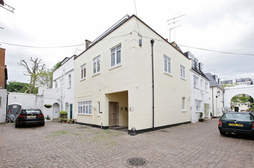 Photo 51 - Quiet Historic Mews- Hyde Park