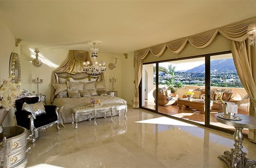 Photo 2 - Unique Luxurious and Palacial Villa