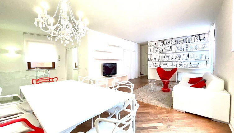 Photo 1 - Large modern 2-storey house in the heart of Verona