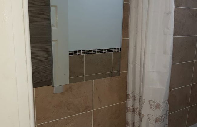 Hinde Holiday Home - Photo 20