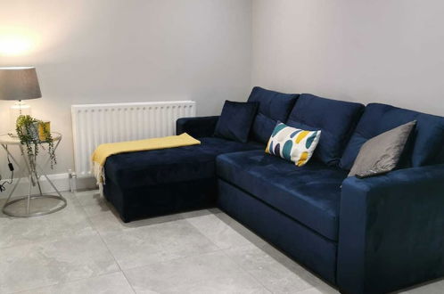 Photo 17 - Modern 3-bed Apartment in Magherafelt Sleeps 8