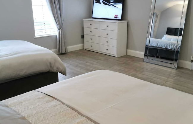 Modern 3-bed Apartment in Magherafelt Sleeps 8 - Foto 5