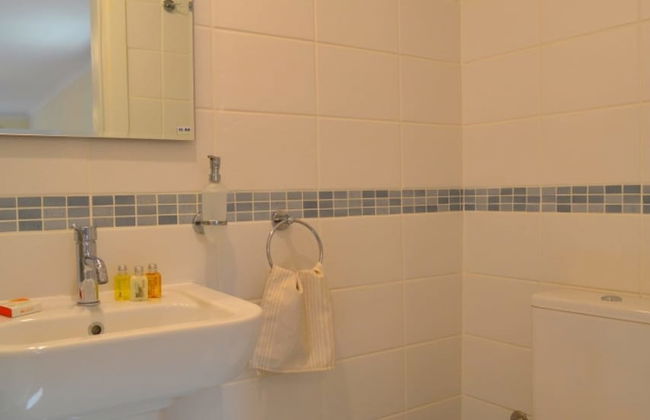 Villa Olive by Villa Safiya - Photo 16