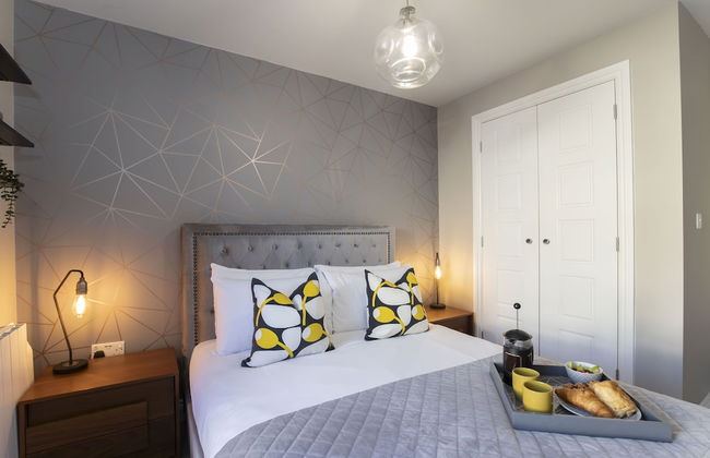 Elliot Oliver - Modern 2 Bedroom Town Centre Apartment - Foto 5