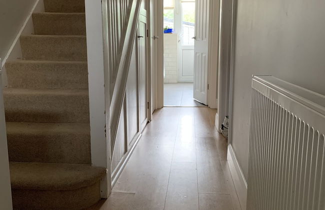 Immaculate 4 Bedroom House, Near Central London - Foto 15