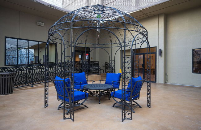 Stay together on the strip - 6 comfy beds w/view! - Foto 48