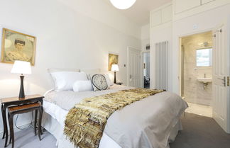 Foto 3 - JOIVY Elegant 1-bed flat in Islington, sleeps 2