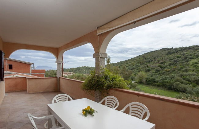 Apartment Janna Di La Chessa Vista Su Tavolara - Foto 1