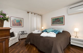 Photo 3 - VHA Venice Heaven Apartments Ca Giulia with Terrace -LAST FLOOR, NO LIFT
