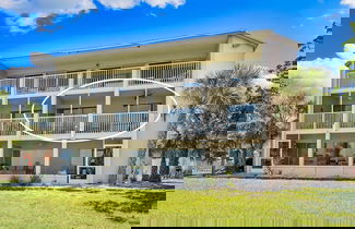 Foto 3 - Direct Beachfront Delight by Beachside Management