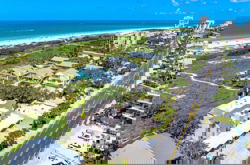 Foto 40 - Direct Beachfront Delight by Beachside Management