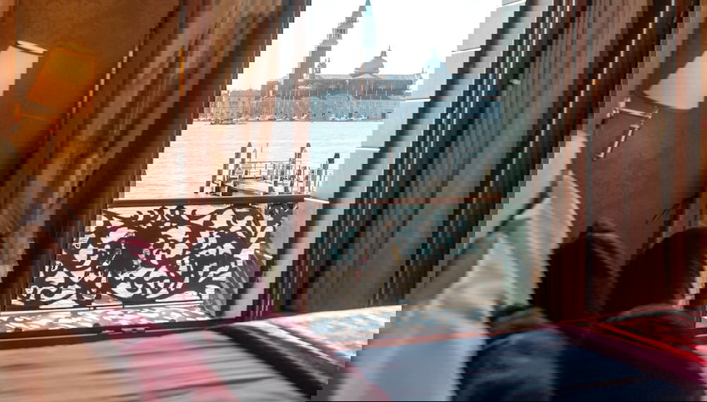 Primary image