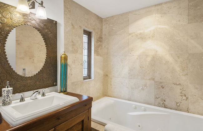 Cielo Lindo - Secluded Southwestern Retreat Within Minutes of Downtown - Photo 44