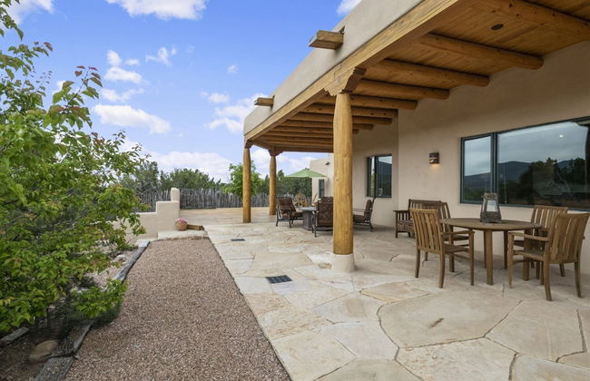 Cielo Lindo - Secluded Southwestern Retreat Within Minutes of Downtown - Photo 39