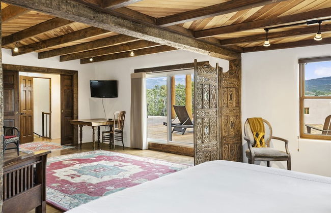 Cielo Lindo - Secluded Southwestern Retreat Within Minutes of Downtown - Photo 6