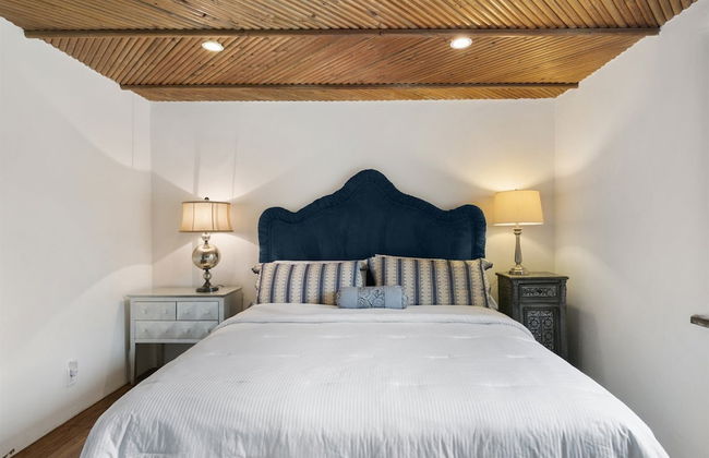 Cielo Lindo - Secluded Southwestern Retreat Within Minutes of Downtown - Photo 9