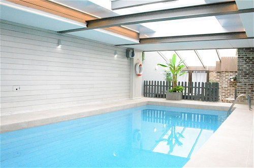 Foto 36 - Detached Holiday Home in Goesnes With Private Pool