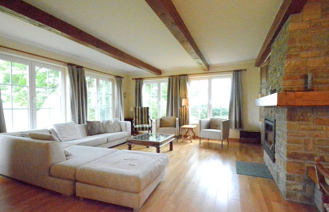 Spacious Villa Near Lesse - Foto 14