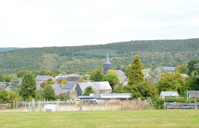 Spacious Villa Near Lesse - Foto 18