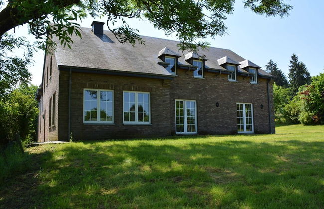 Spacious Villa Near Lesse - Foto 29