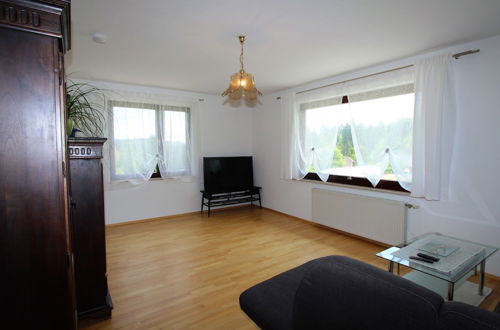 Photo 12 - Apartment in Koettmannsdorf Near Bathing Lakes