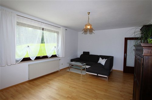 Foto 13 - Apartment in Koettmannsdorf Near Bathing Lakes