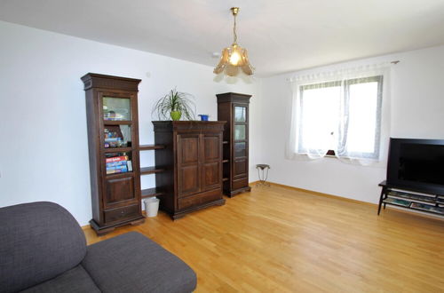 Photo 12 - Apartment in Koettmannsdorf Near Bathing Lakes