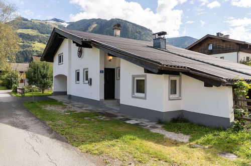 Photo 31 - Spacious Chalet in Maishofen near Forest