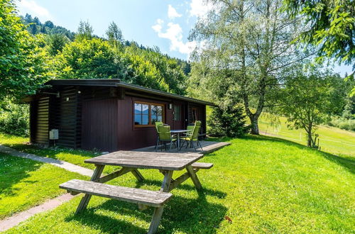 Photo 21 - Spacious Chalet near Ski Slopes in Worgl