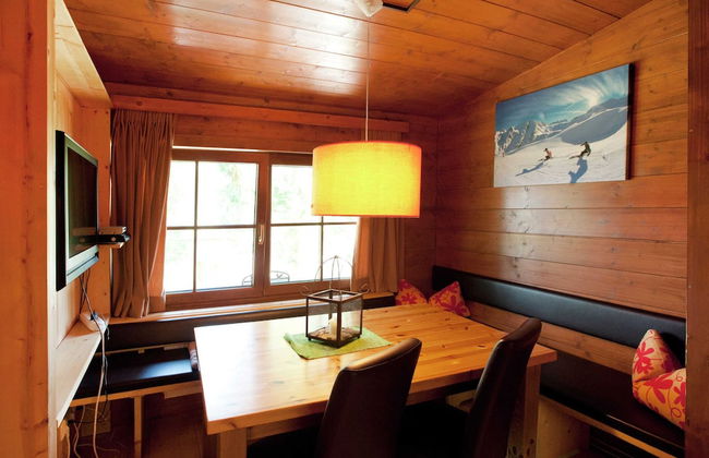 Spacious Chalet near Ski Slopes in Worgl - Foto 10