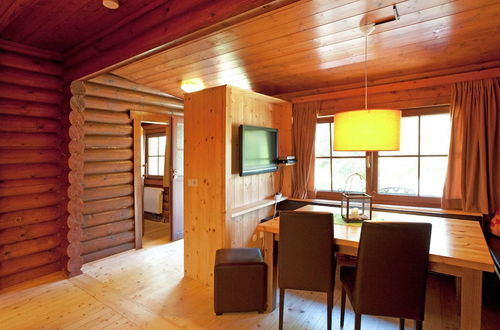 Photo 15 - Spacious Chalet near Ski Slopes in Worgl