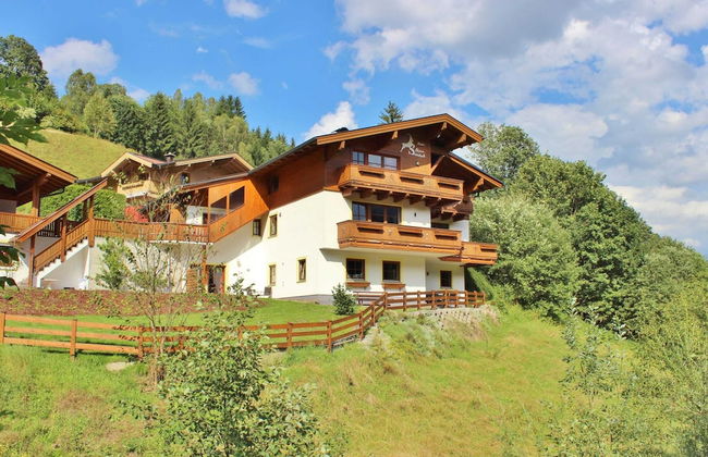 Comfortable Holiday Home - Photo 27