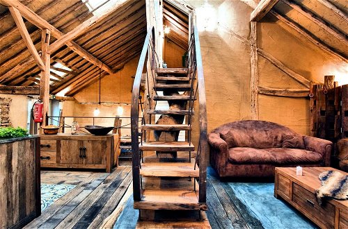 Foto 21 - Beautiful, One-of its Kind Home With a Sauna