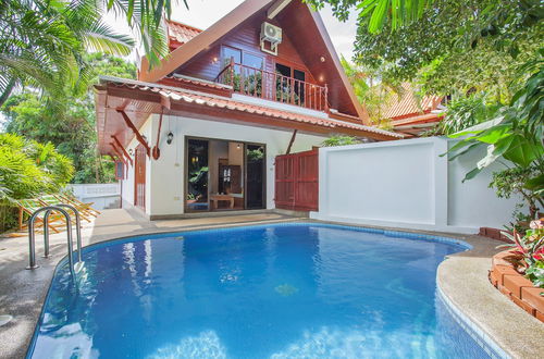 Photo 1 - Unique Thai Style 4BR Pool Villa Nikkie