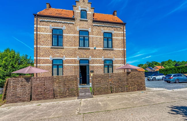 Villa in Former School - Foto 1