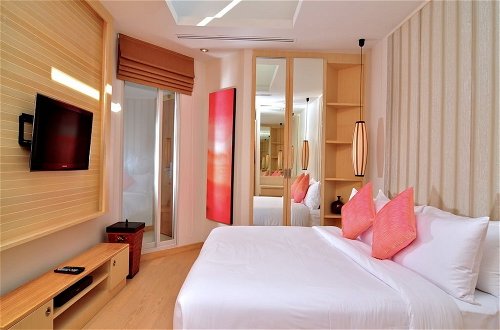 Photo 8 - Beachfront Phuket Seaview Suites