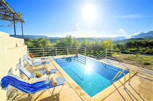Photo 14 - Cretan Breeze Villa Heated Pool
